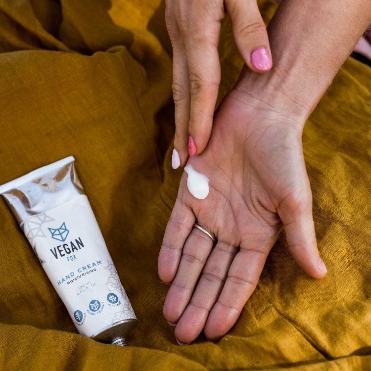Moisturising Hand Cream with Avocado Oil, 120 ml - Kotikauppa