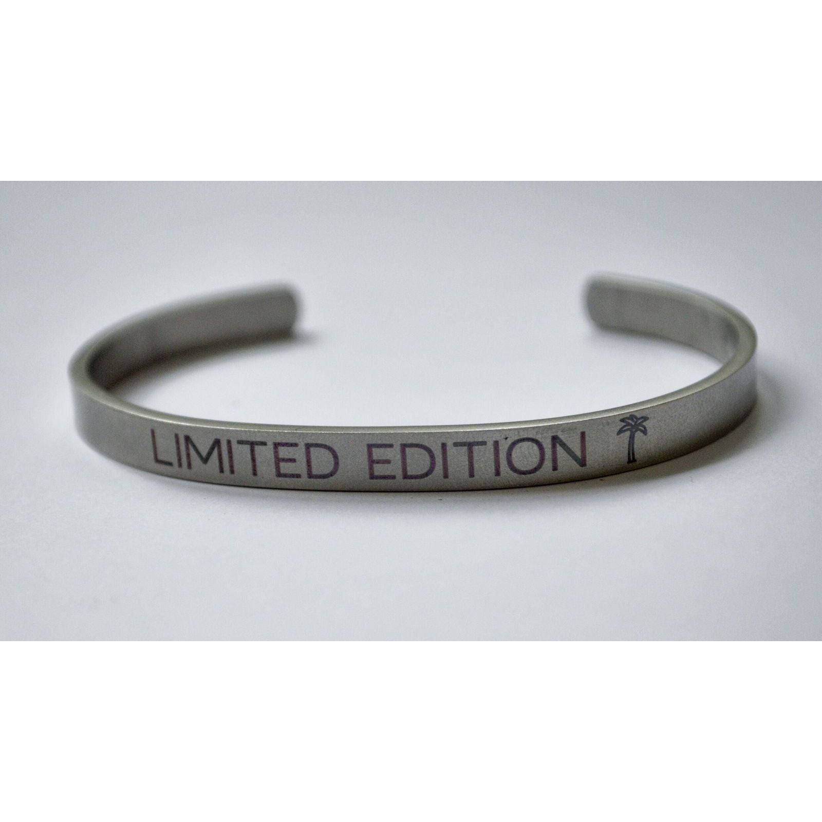 OMA SÕNUMIGA KÄEVÕRU MEESTELE - Kotikauppa