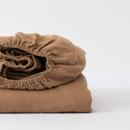 Pellavainen muotoonommeltu aluslakana Camel (Yhden hengen) - Linen Tales