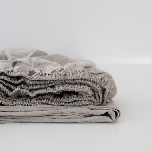 Pellavainen muotoonommeltu aluslakana Natural (180x200x30 cm) - Linen Tales