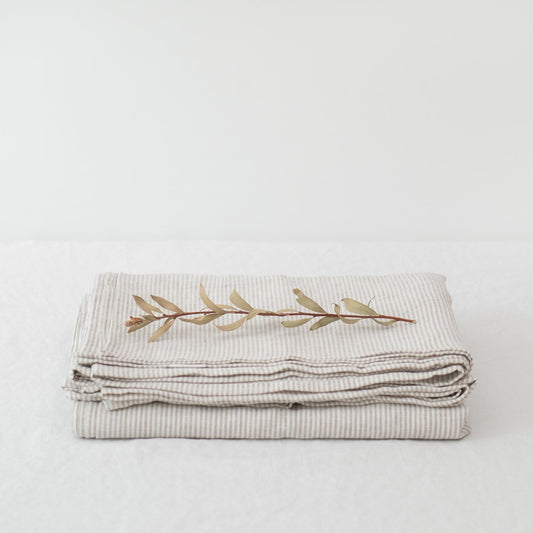 Pellavalakana Kivipesty Natural Stripes (245x280 cm) - Linen Tales
