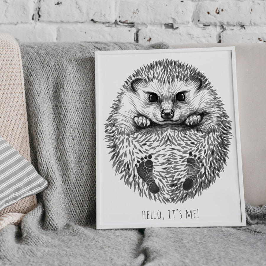 Personalized Baby Hedgehog Footprint Kit, A4 - White frame - Kotikauppa