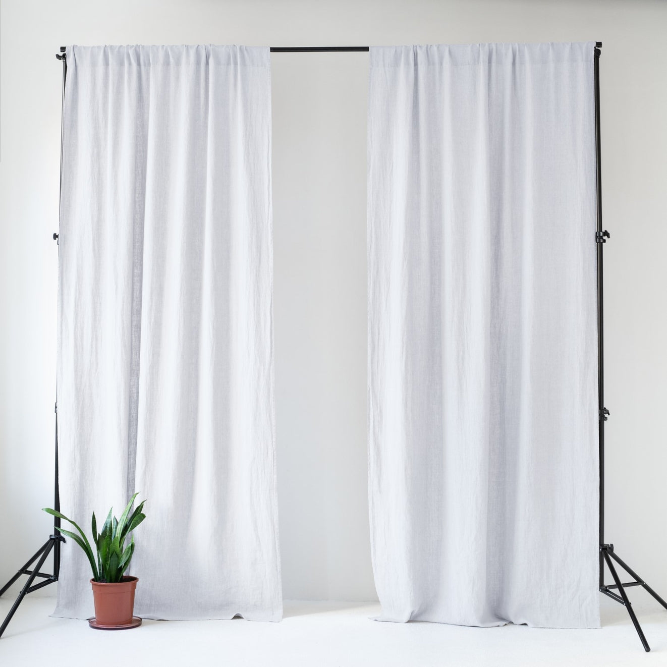 Pimentävä pellavaverho (tankoon) - Valkoinen - 2 kpl Setti - Linen Tales