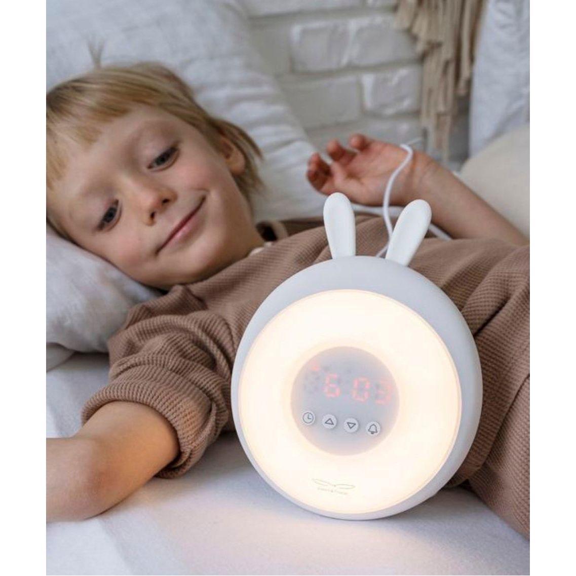 Rabbit Lamp with Alarm Clock – White - Kotikauppa