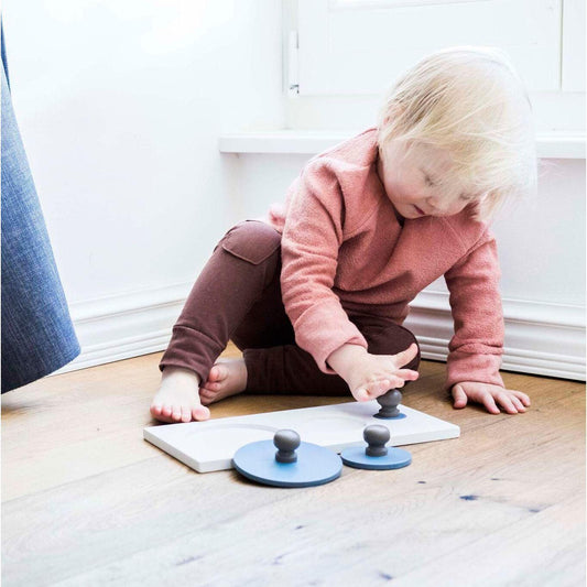 Solid Montessori Wood Shape Puzzle - Circles in Various Sizes - Kotikauppa