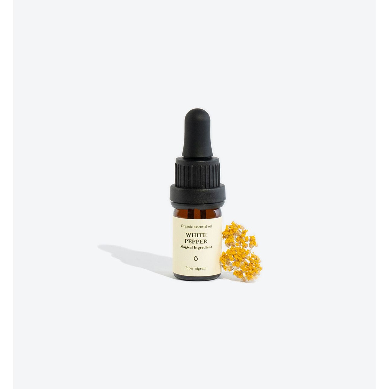WHITE PEPPER Essential Oil