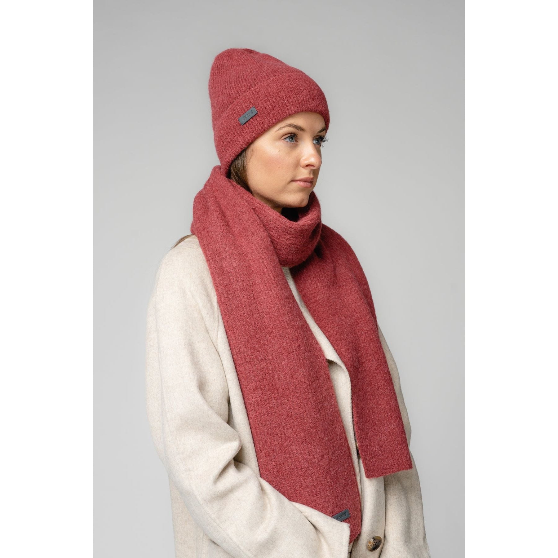 Natural Baby Alpaca and Merino Wool Light Fisherman's Rib Scarf