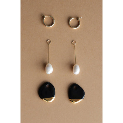 Arp Pearl And Porcelain Earrings - Black