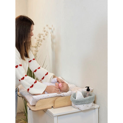 Changing Table Storage Basket