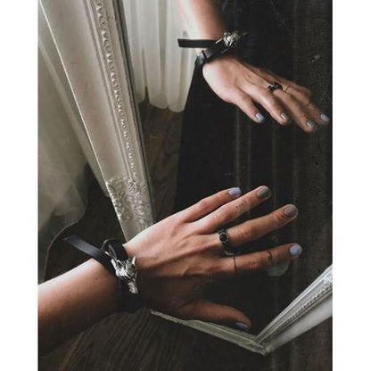 Wolf Leather Bracelet - Silver Matte