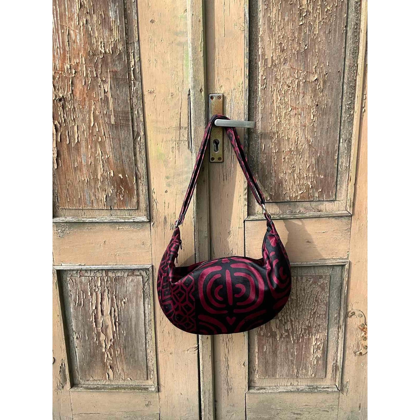 Hobo Bag - Burgundy Pattern