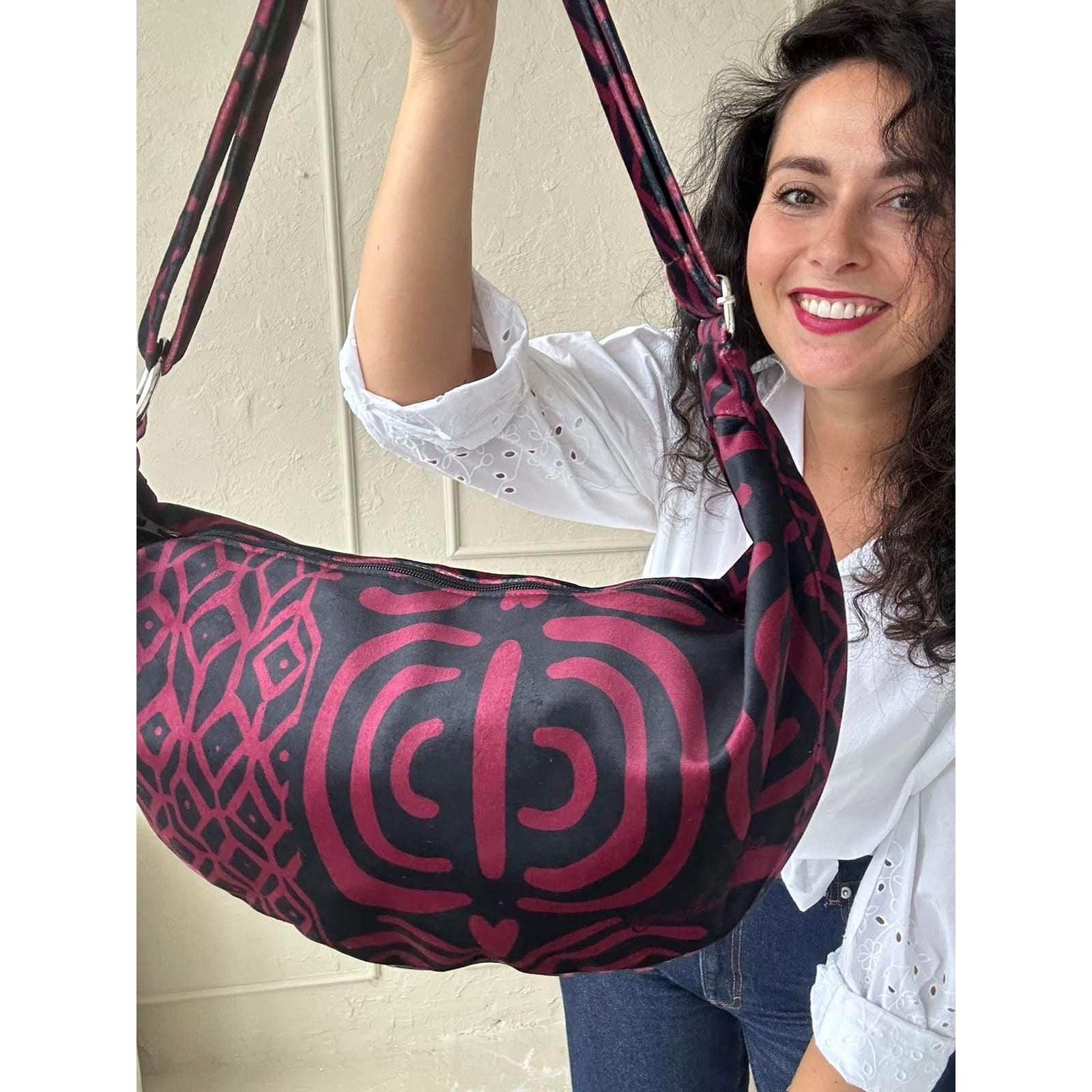 Hobo Bag - Burgundy Pattern