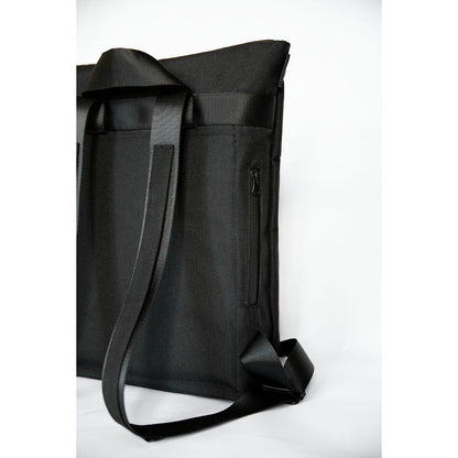 HØLAR Weatherproof Backpack
