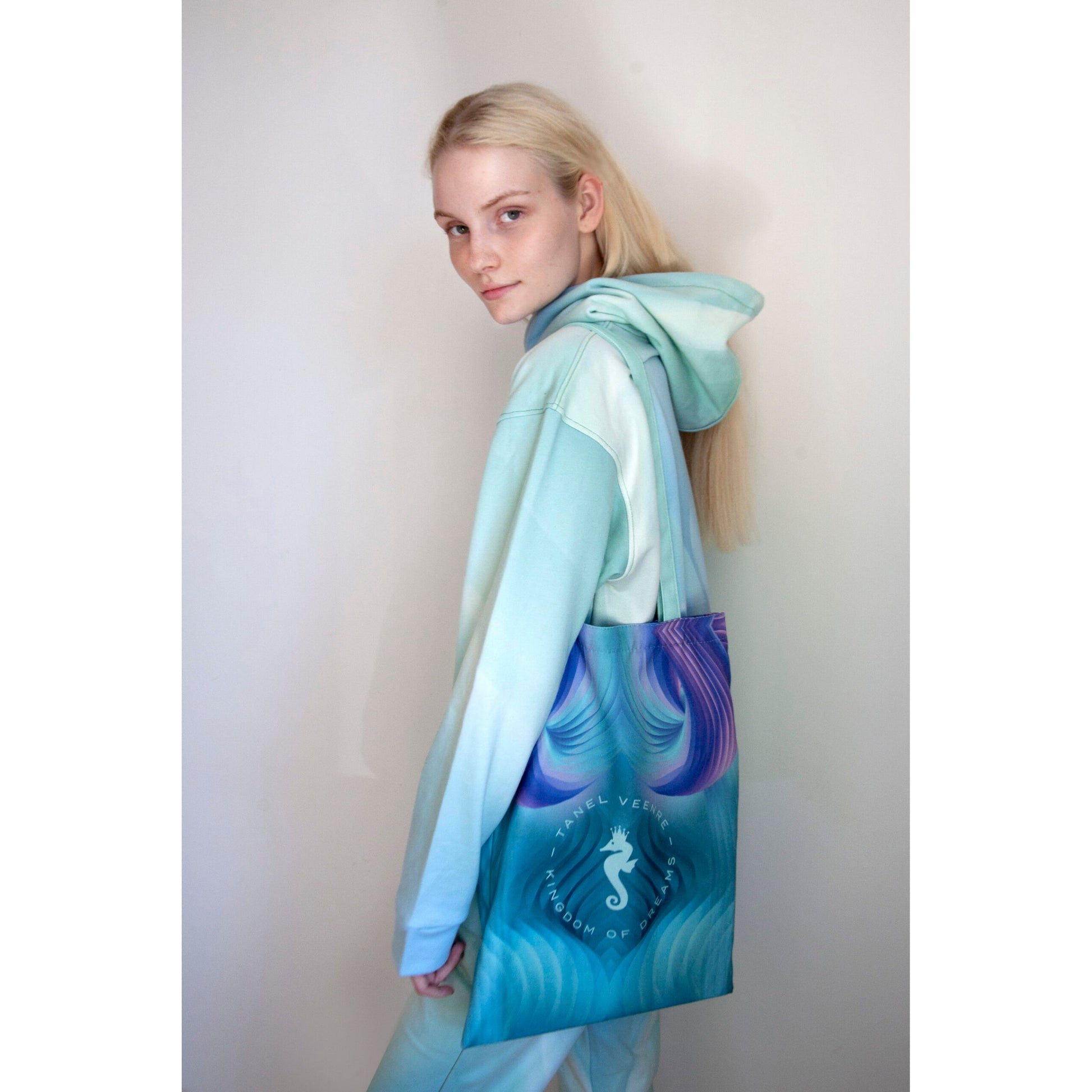 Mirage tote bag