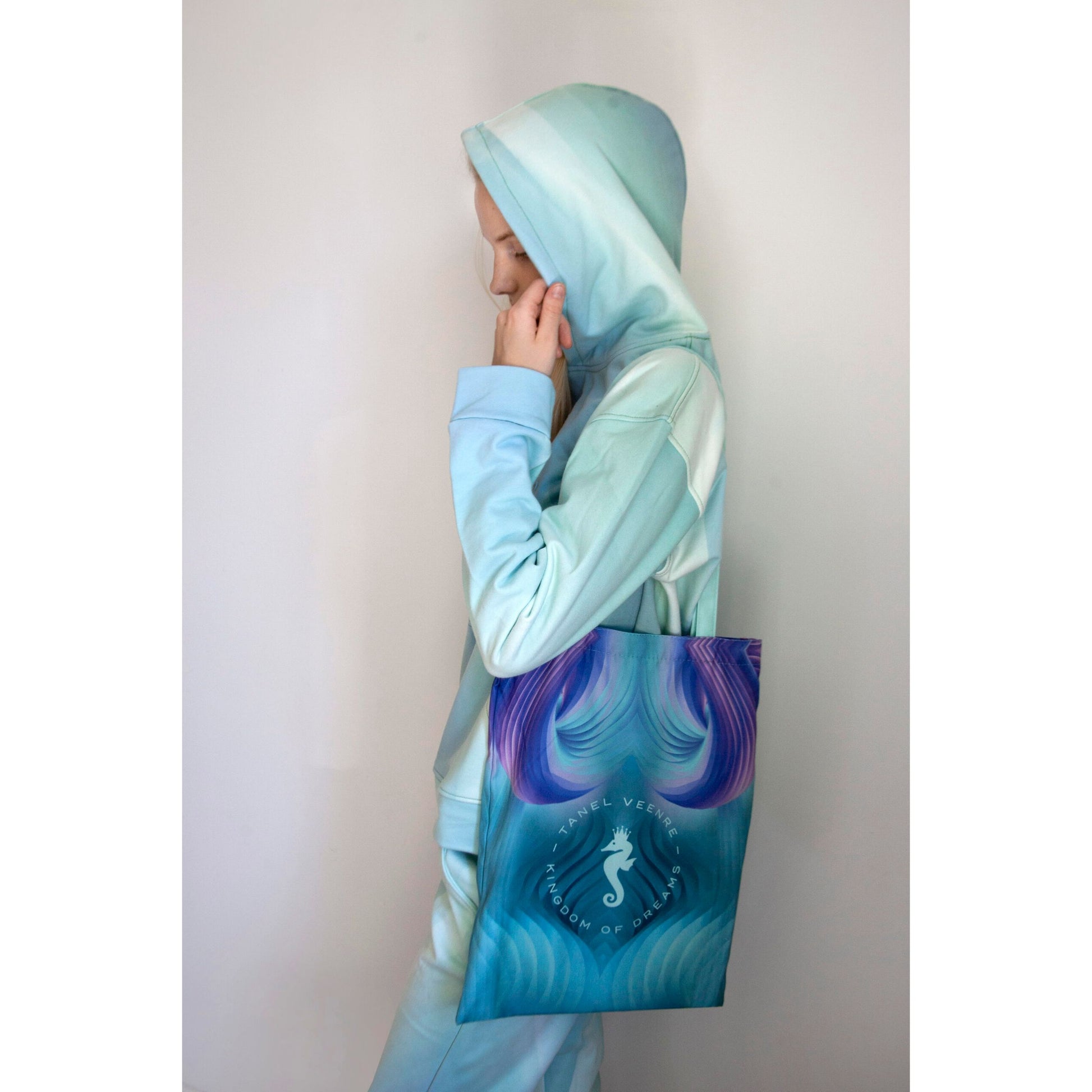 Mirage tote bag