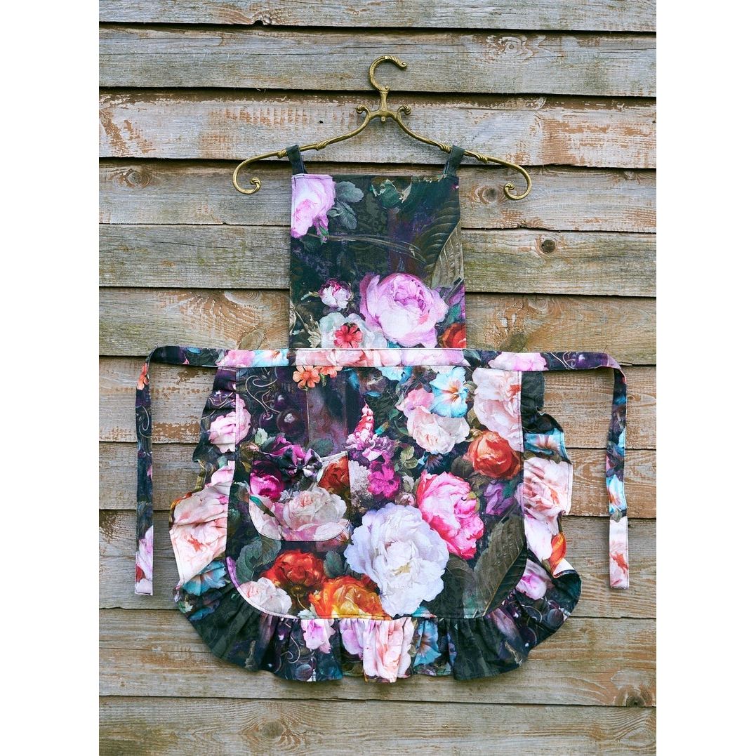 Ladies Apron with Ruffles - Francine Black