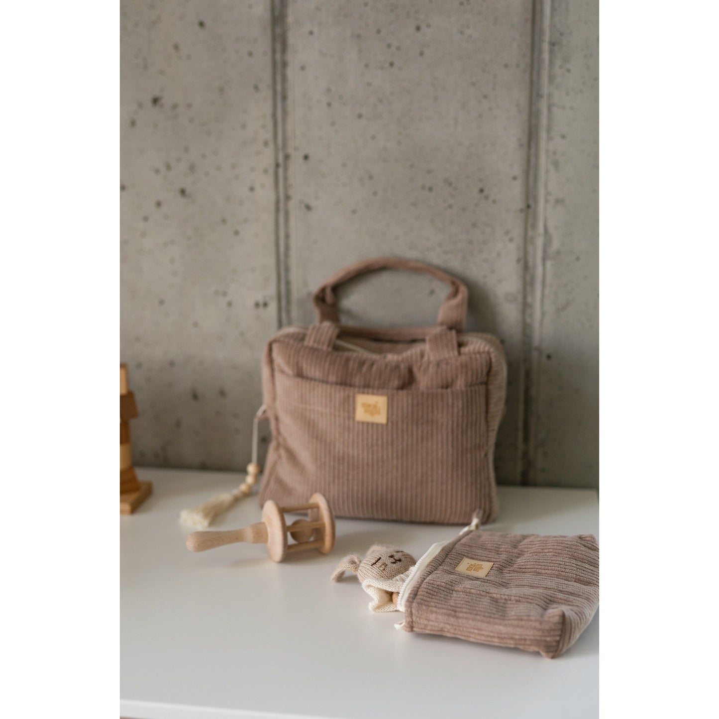 Large Make-Up Bag - Latte
