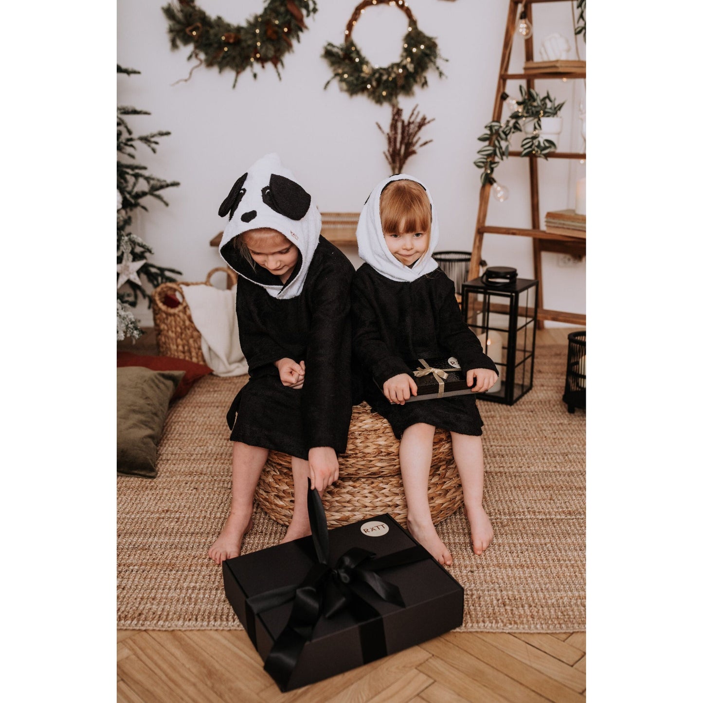 Long-Sleeve Poncho PANDA - For KIDS (Size 122-150)