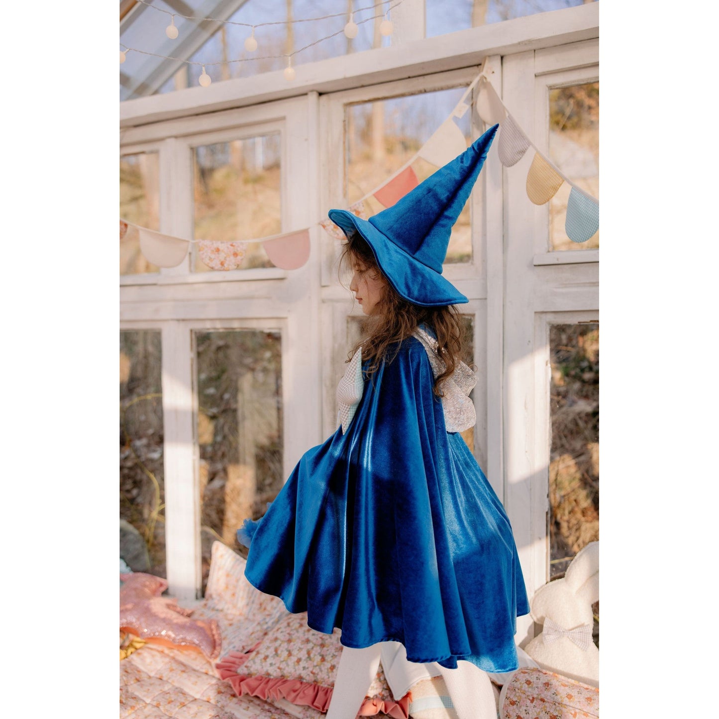 Magic Cape Costume - Snow Queen