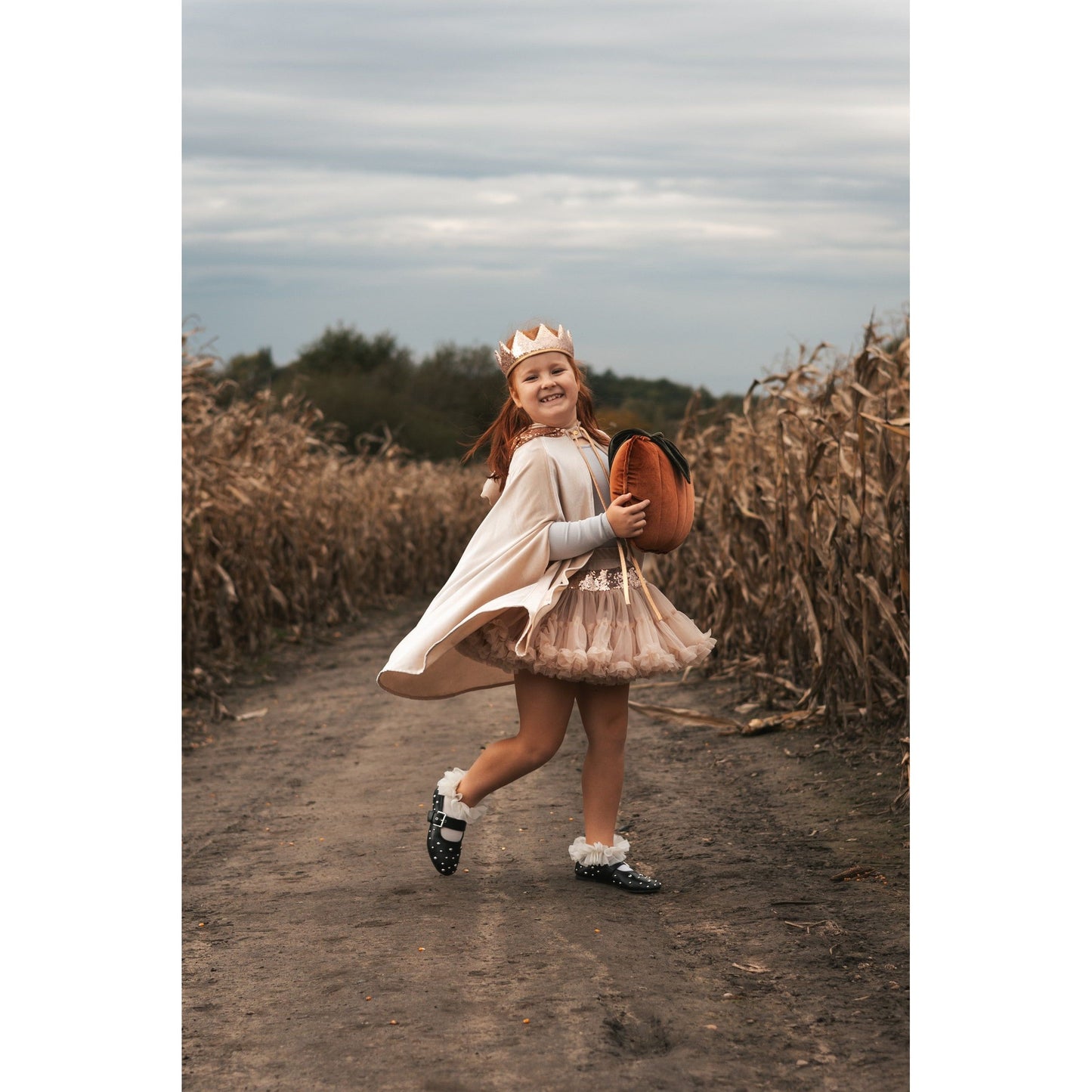 Magic Cape Costume - Cream Pearl