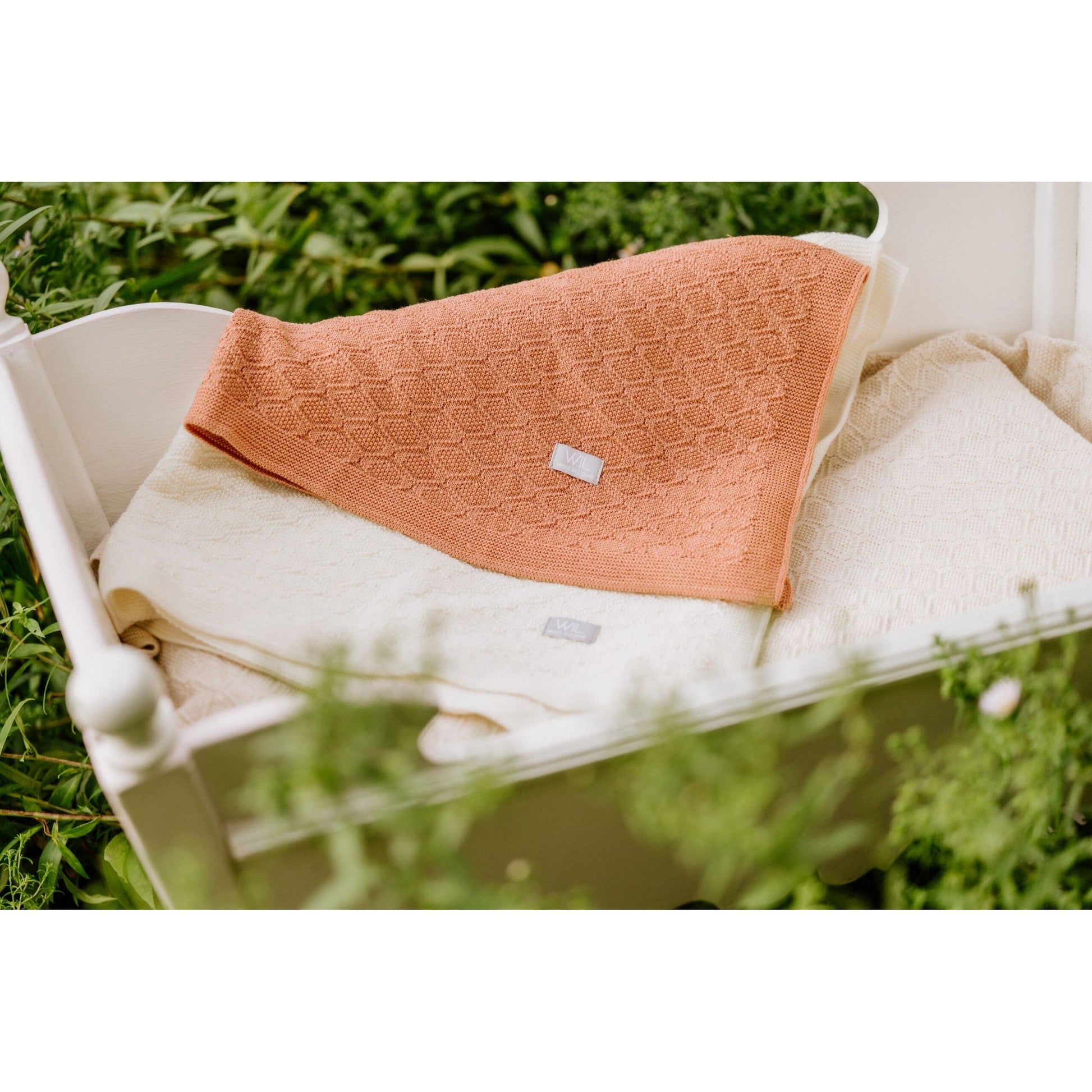 Merino wool baby blanket HAPPINESS
