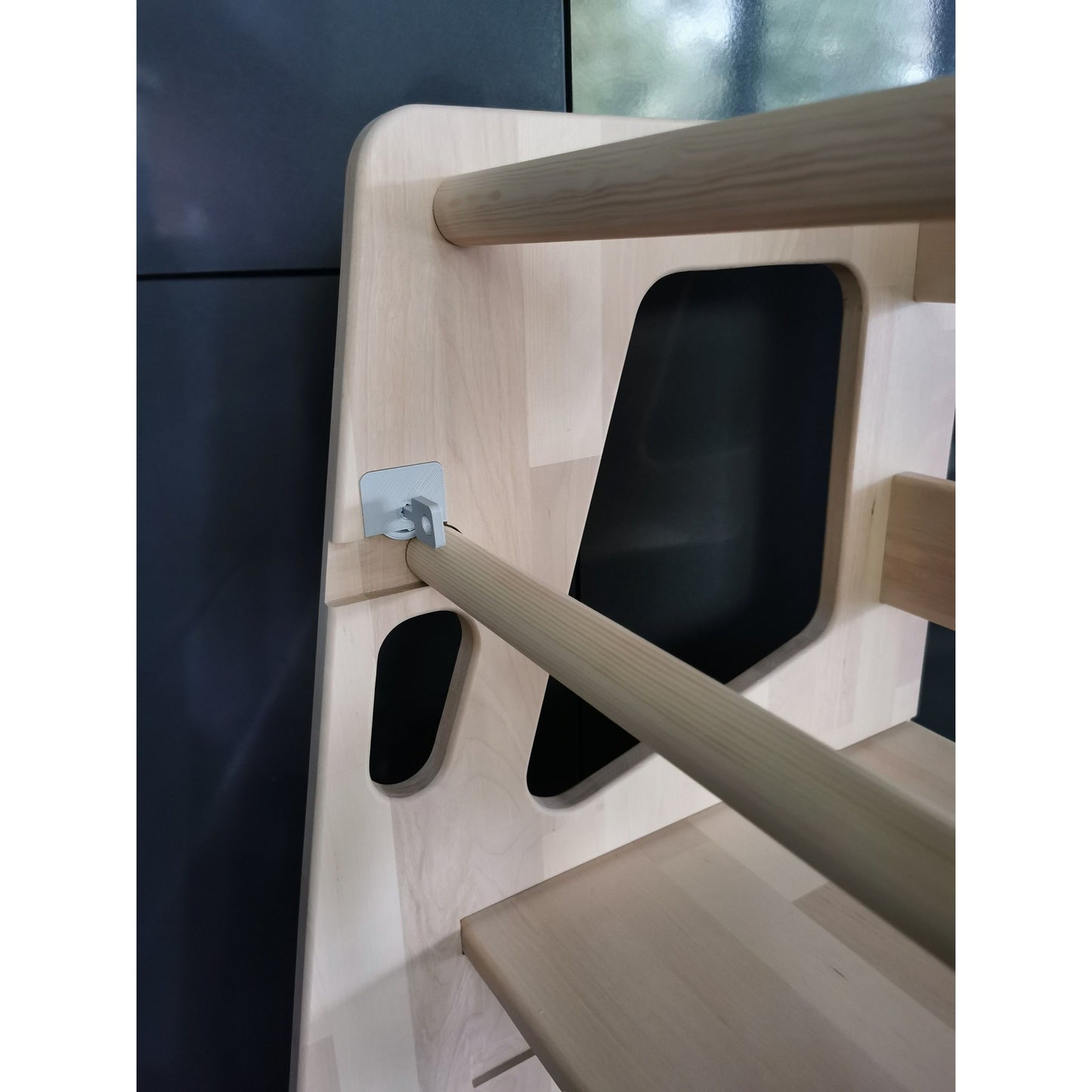 Montessori Tower Safety+