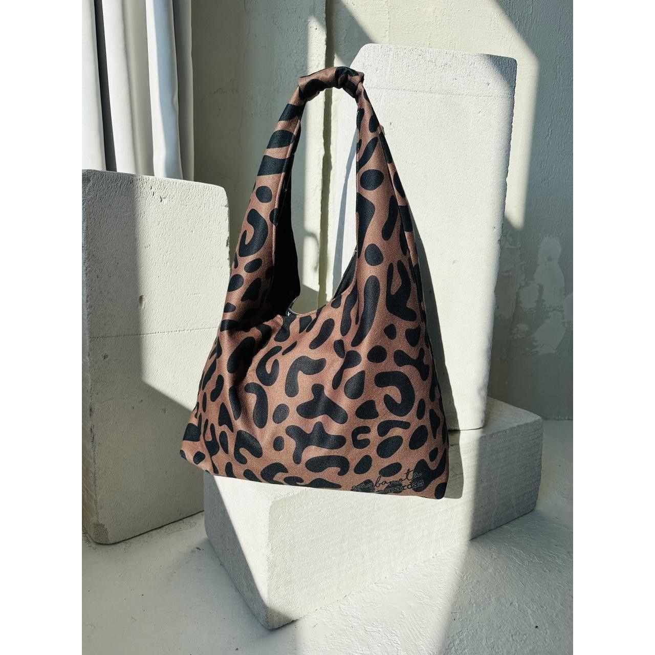 Moon Bag - Classic Leopard