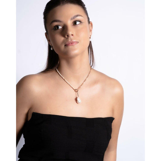 Mother-Pearl Choker