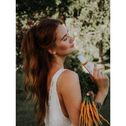 Natural Carrot Dry Oil With Aloe Vera