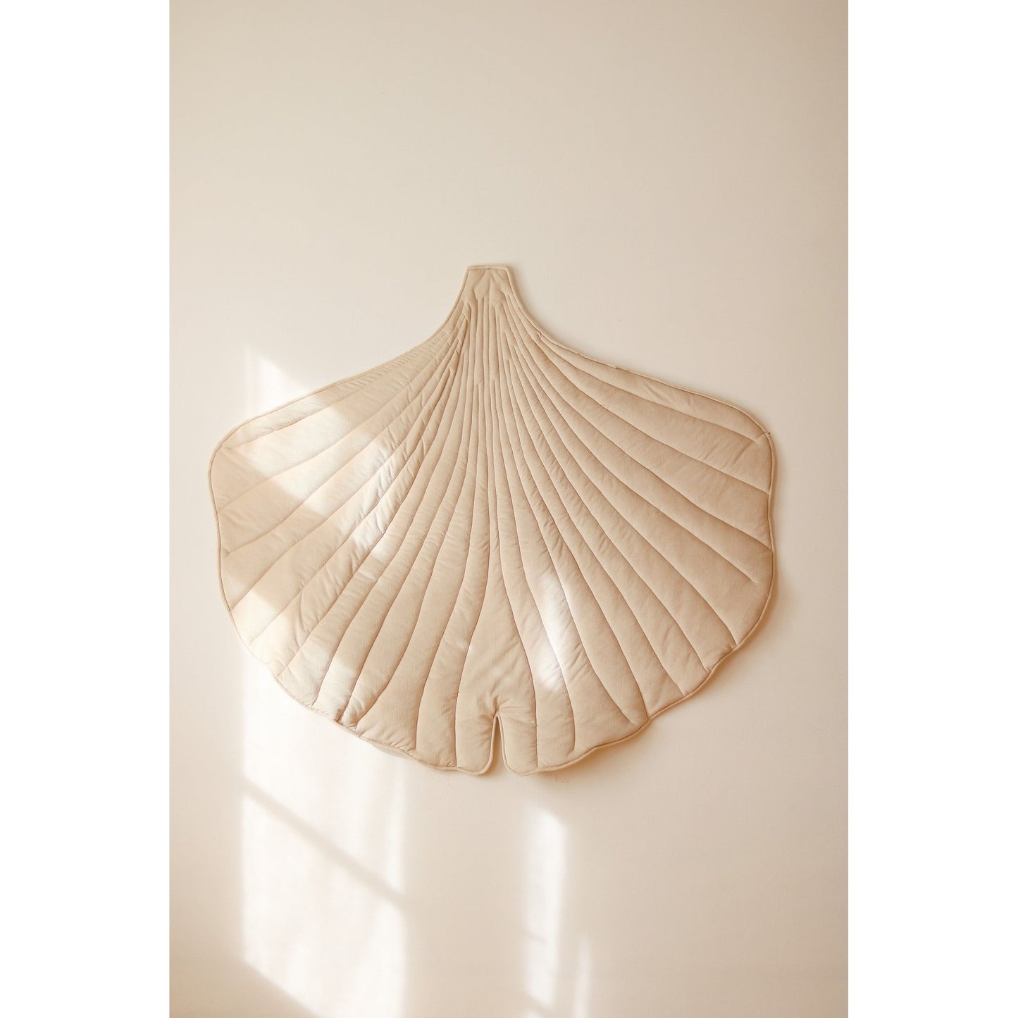 Organic Cotton and Velvet Ginkgo Leaf Playmat - Cream