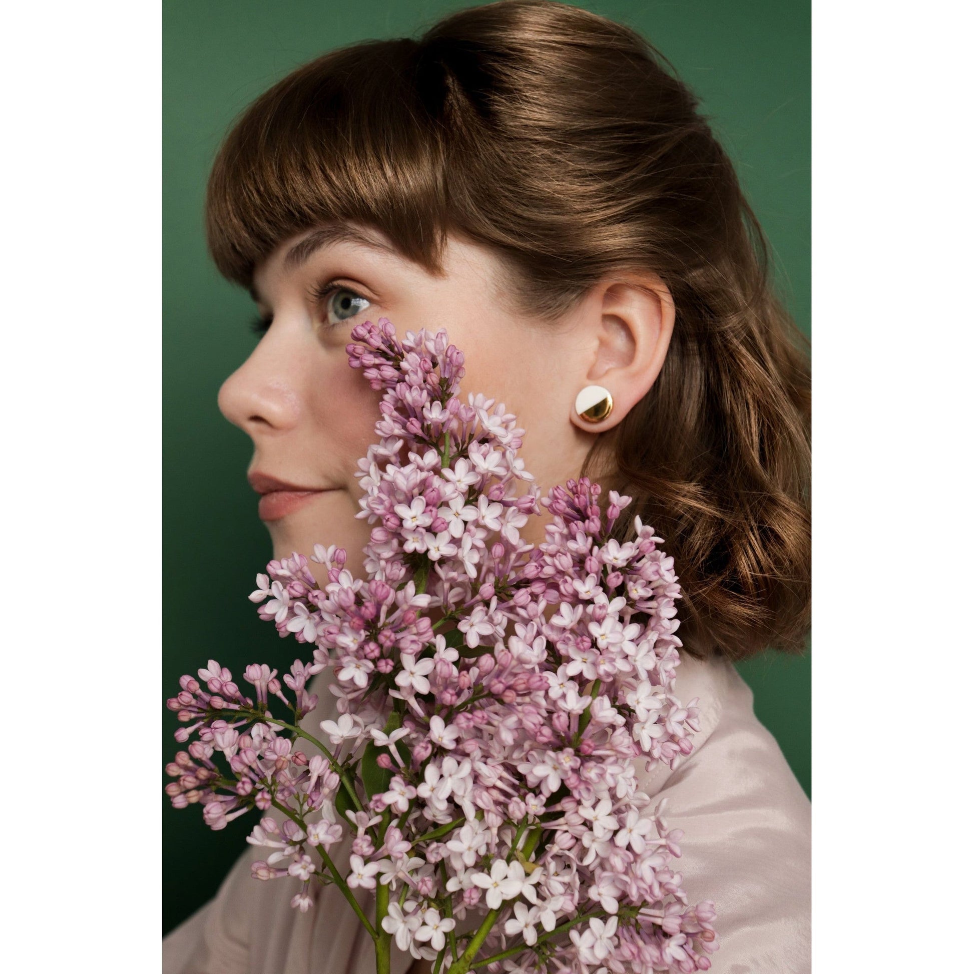 Porcelain Round Stud Earrings - Black and Gold