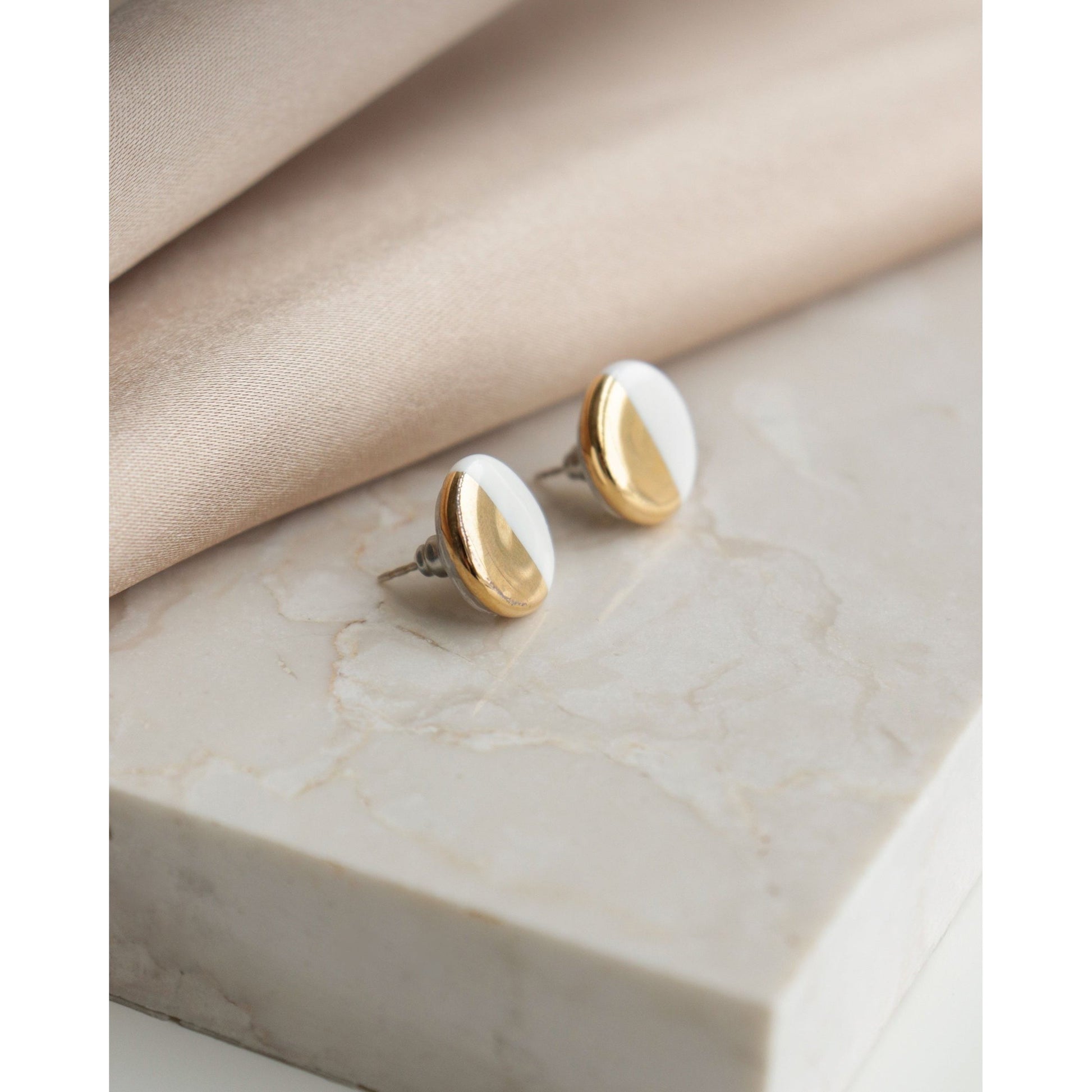 Porcelain Round Stud Earrings - White and Gold