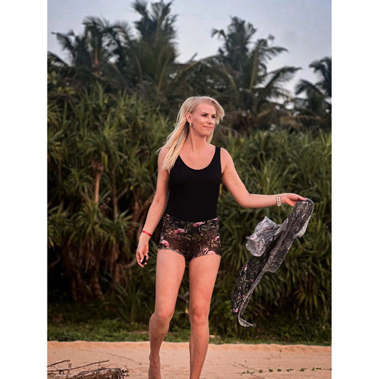 Eeva Tropics Tan-Through Mini Leggings