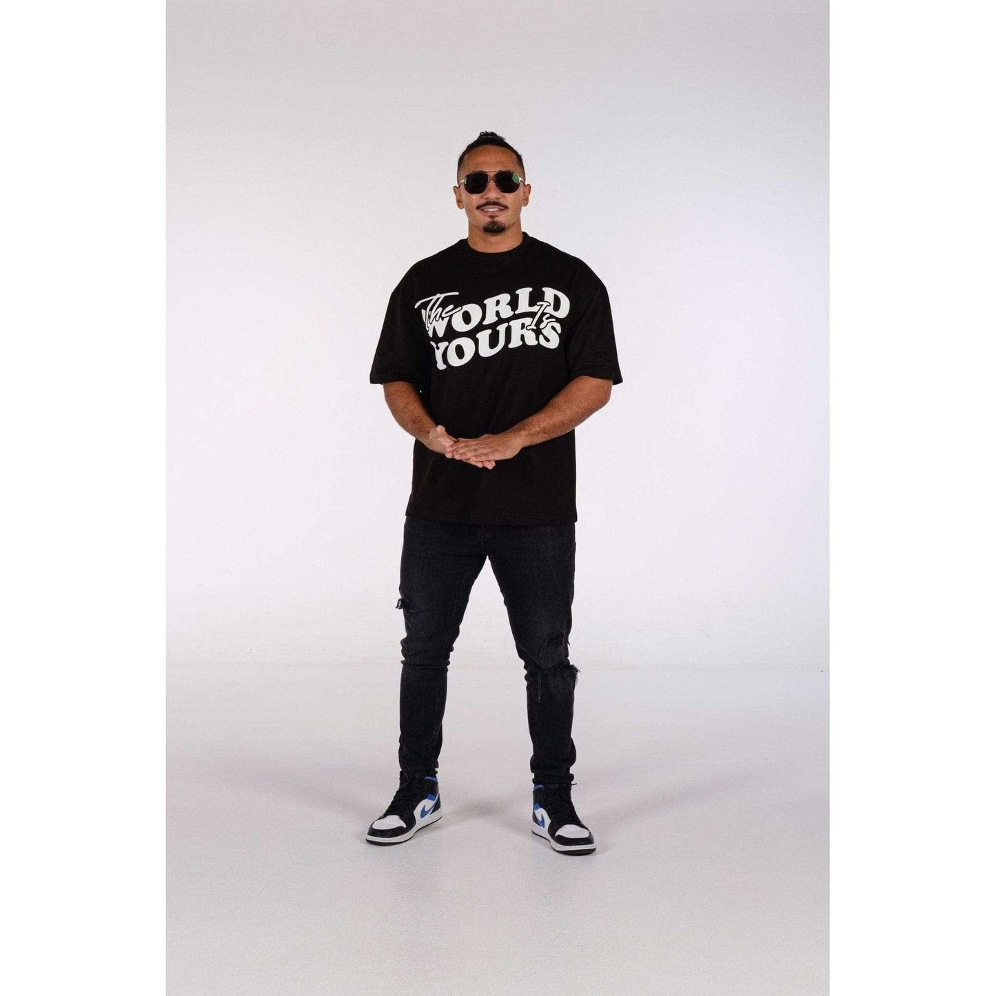 T-Shirt The World Is Yours - Black