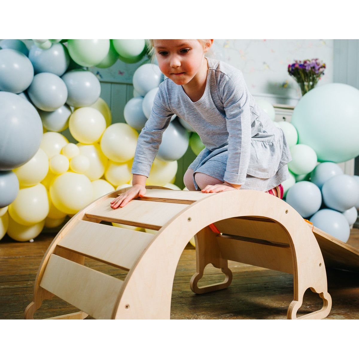 The Sway Rainbow Climber / Swing