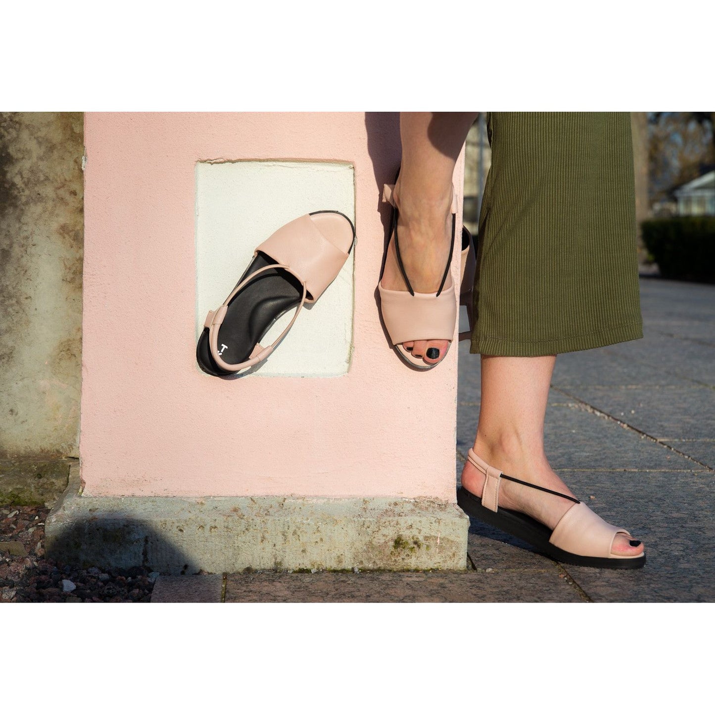 TOKU Berlin Sandals - Nude
