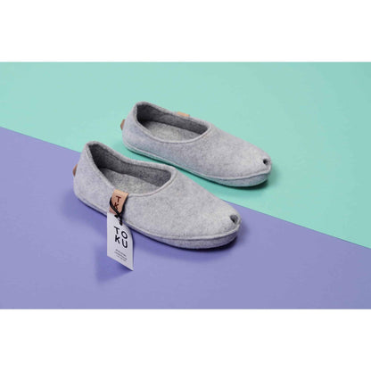 TOKU Budapest Slippers - White