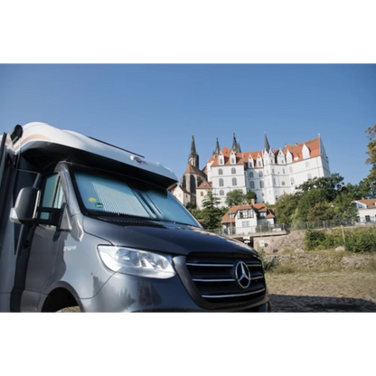 Tuulilasin pimennysverho Remis REMIfront 4 Sprinter 2024