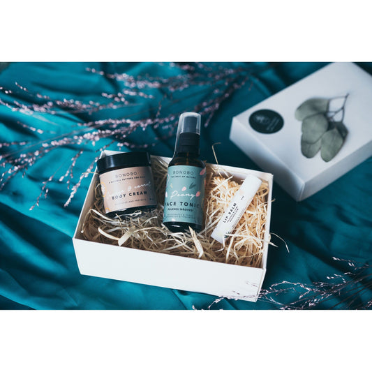 “With Love!” Gift Box